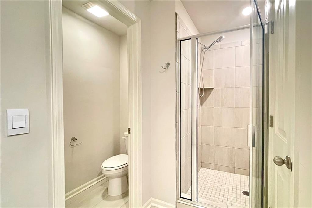 Towne Lake Hills Townhomes - Residential