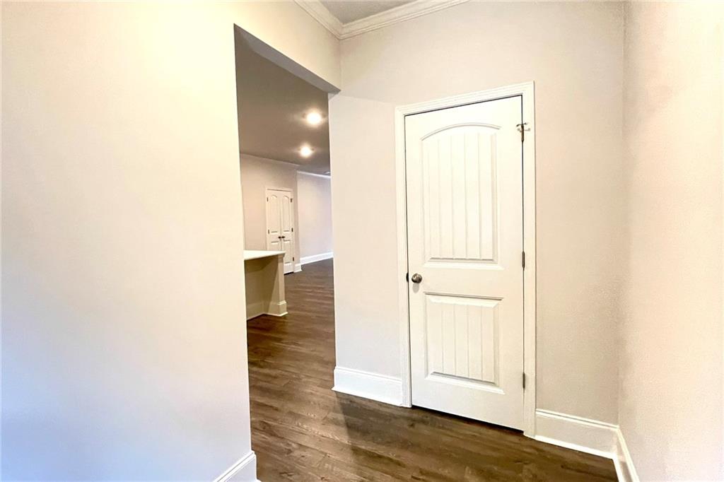 Towne Lake Hills Townhomes - Residential