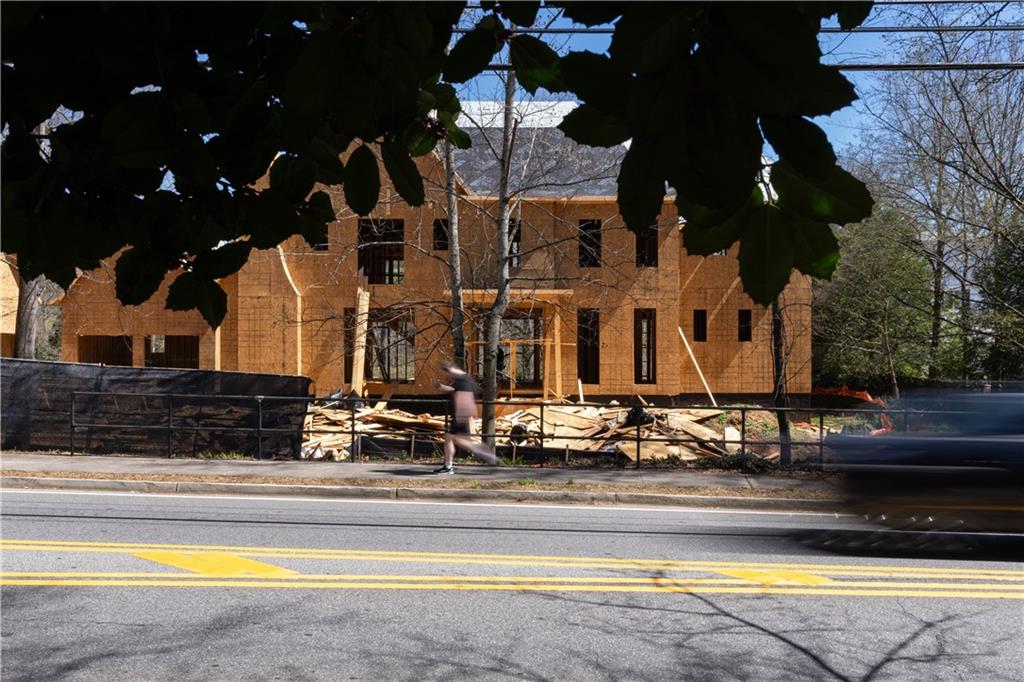 Sandy Springs - Residential