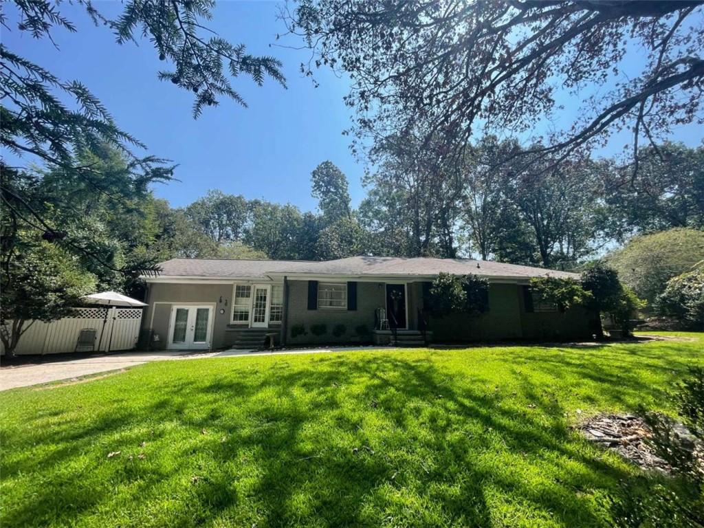 Photo of 453 Oakland Drive, Gainesville, GA 30501 (MLS # 7840815)