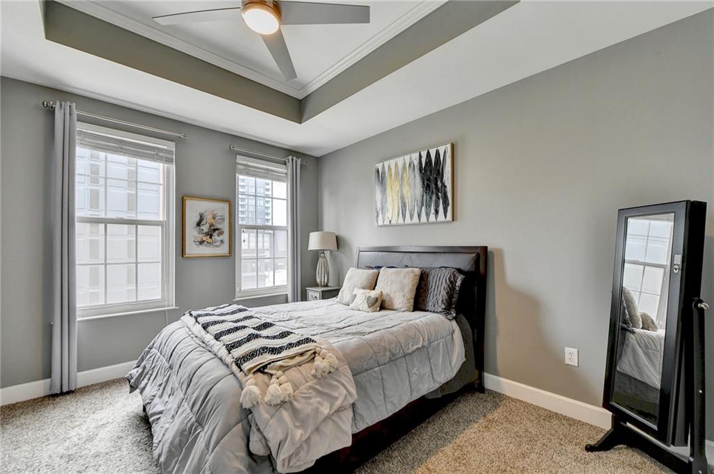 325 E Paces Ferry Road NE 710