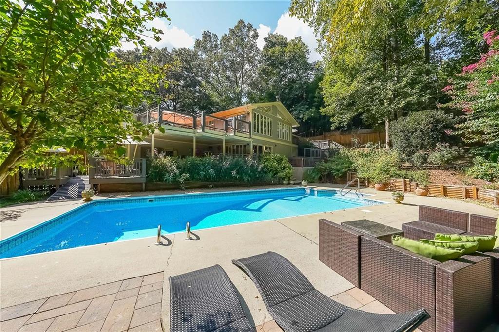 Burnt Hickory Hills - Residential