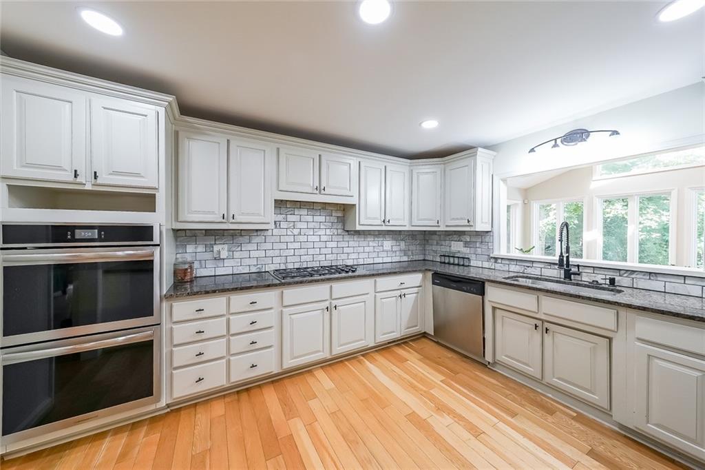 Burnt Hickory Hills - Residential