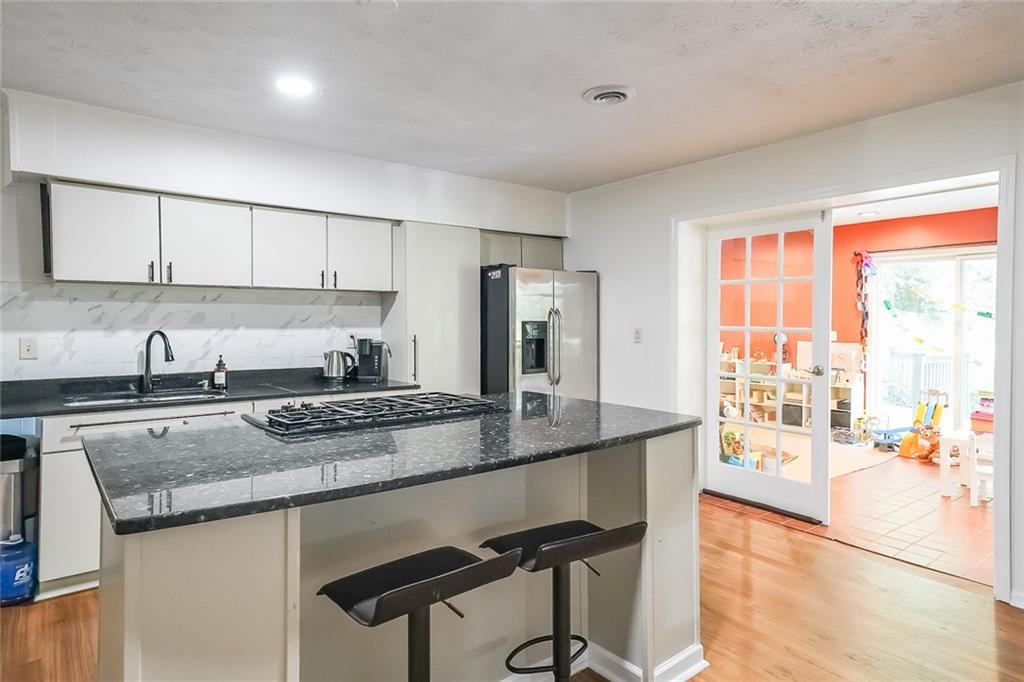 Burnt Hickory Hills - Residential