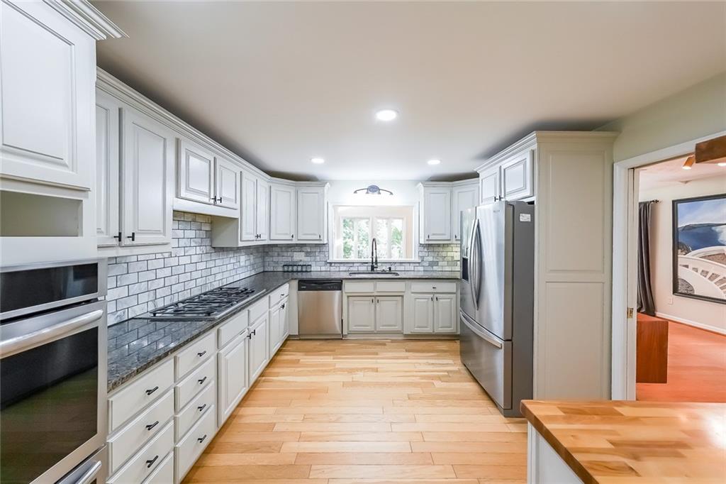 Burnt Hickory Hills - Residential