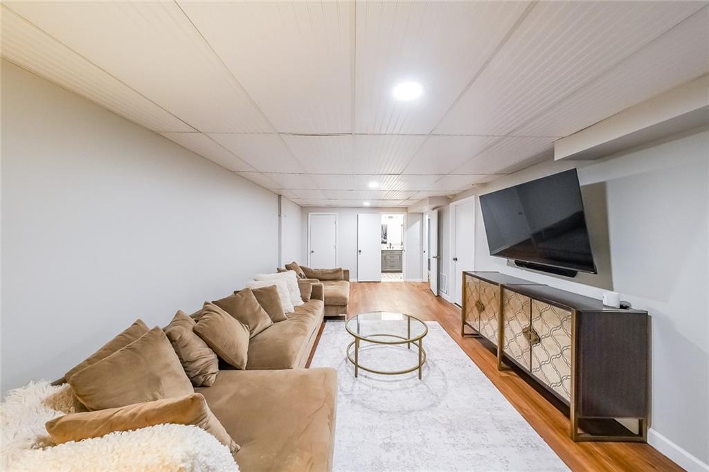 Burnt Hickory Hills - Residential