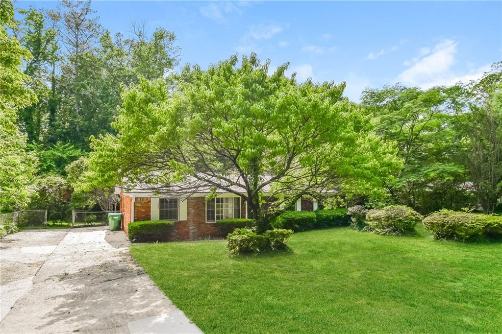 1237 Gale Drive, Norcross, Georgia image 2