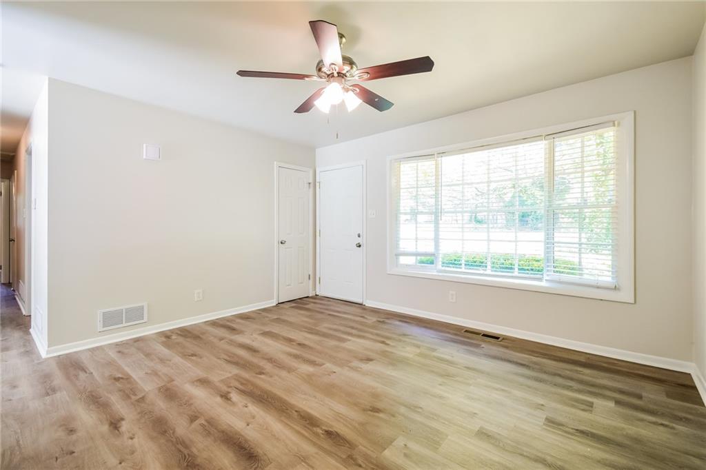 1237 Gale Drive, Norcross, Georgia image 4