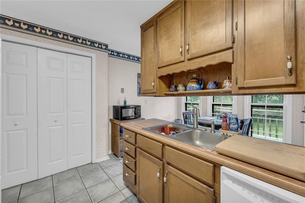 865 Turner Drive, Lawrenceville, Georgia image 13