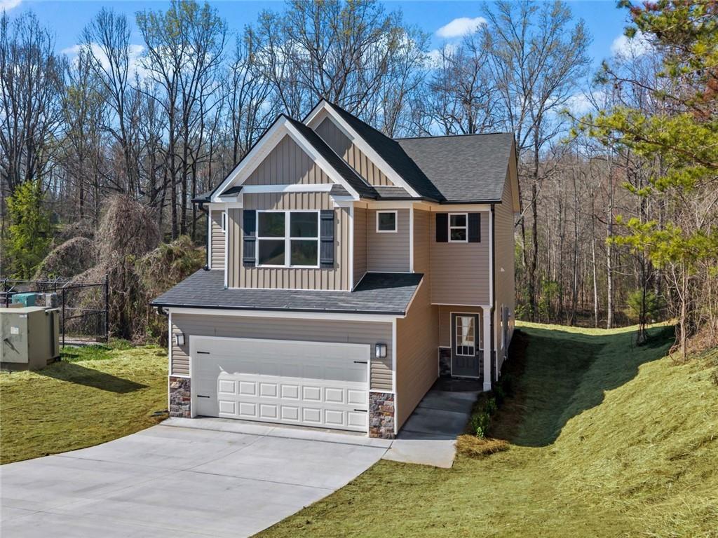 444 Highland Pointe Drive