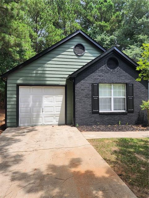 A home in Douglasville