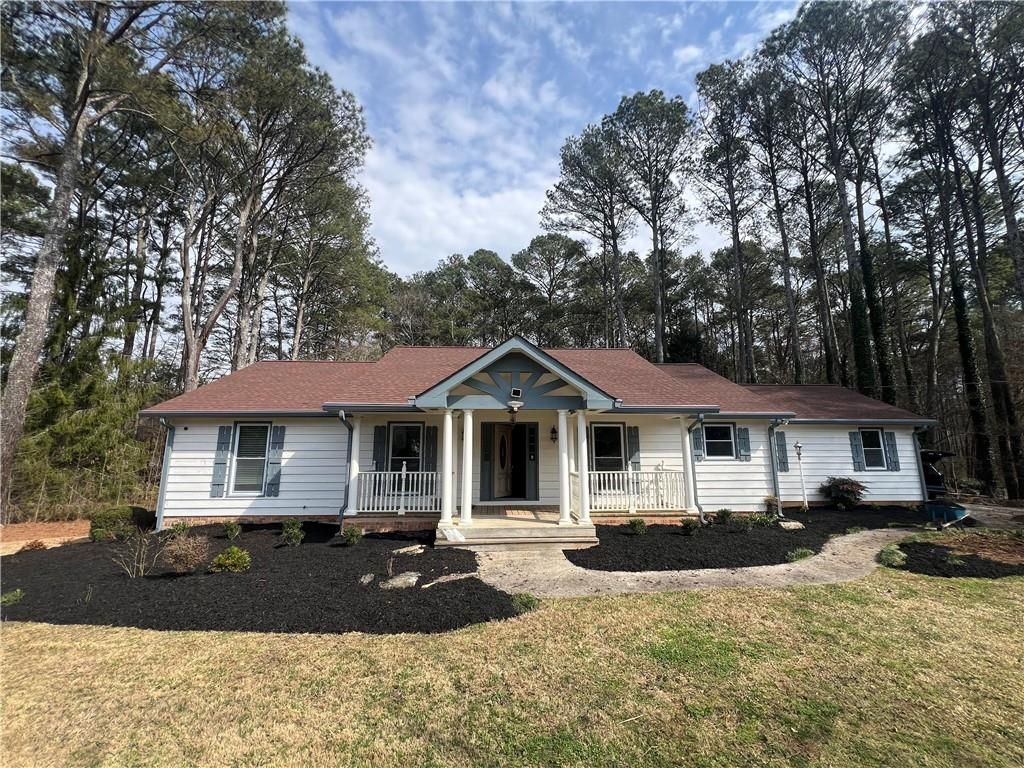 Photo of 16285 Hopewell Road, Alpharetta, GA 30004 (MLS # 7726799)