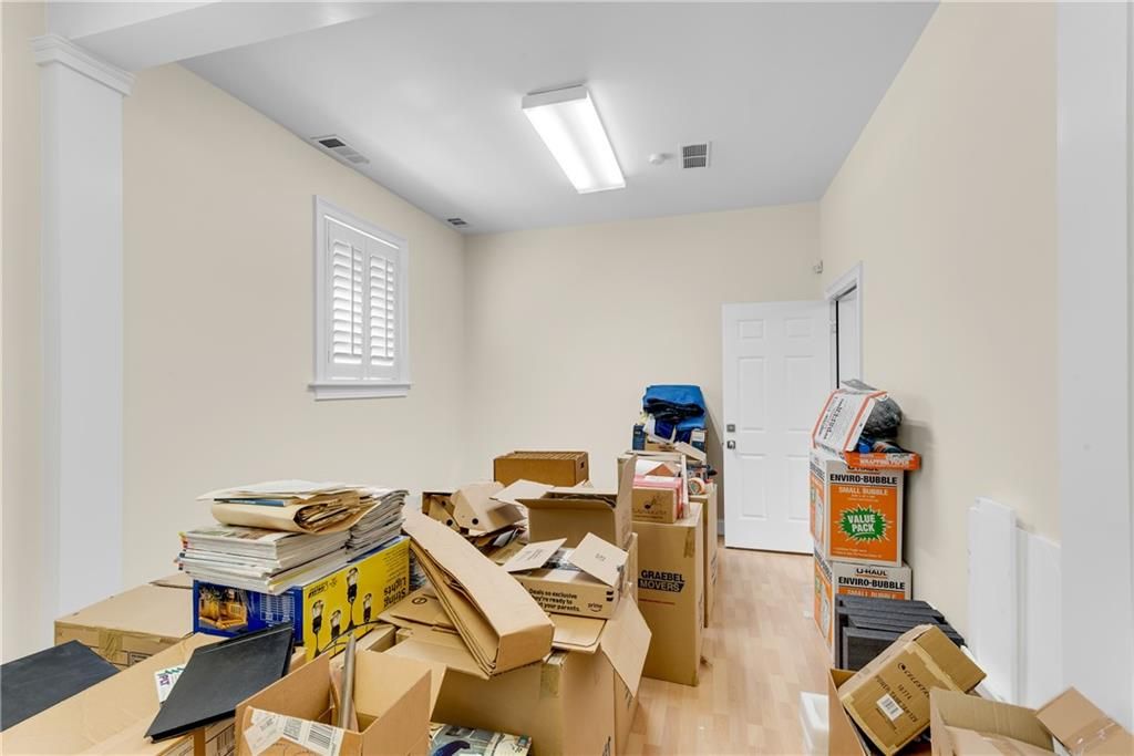 listing image 55