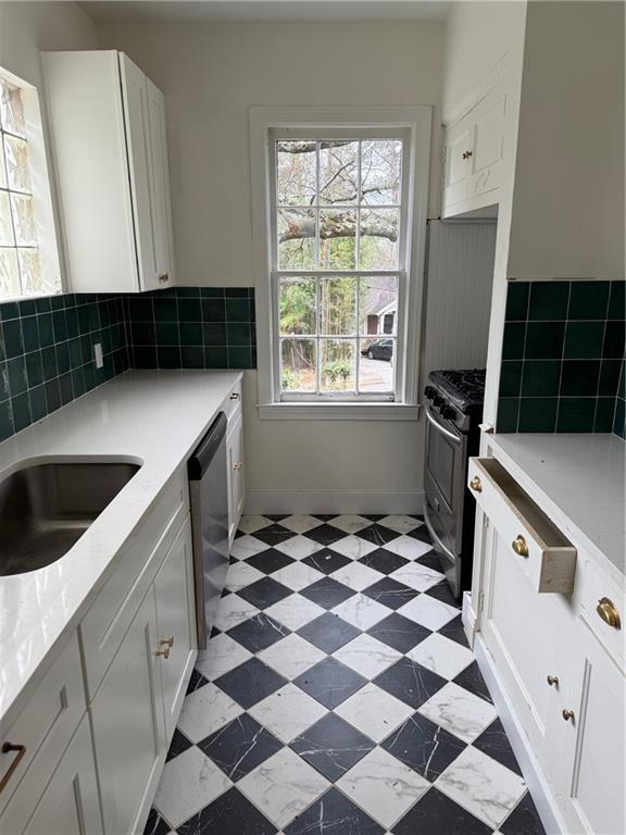 1815 Monroe Drive NE