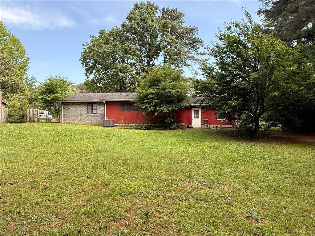 2857 Spanish Oak Drive, Lilburn, Georgia image 3