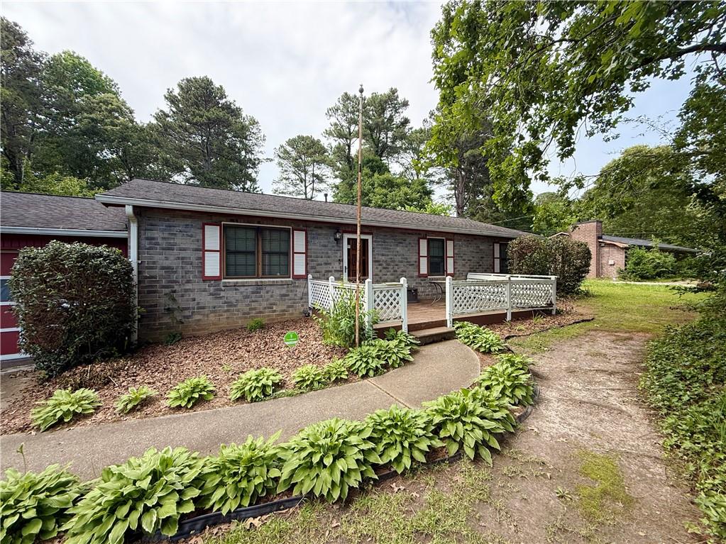 2857 Spanish Oak Drive, Lilburn, Georgia image 1