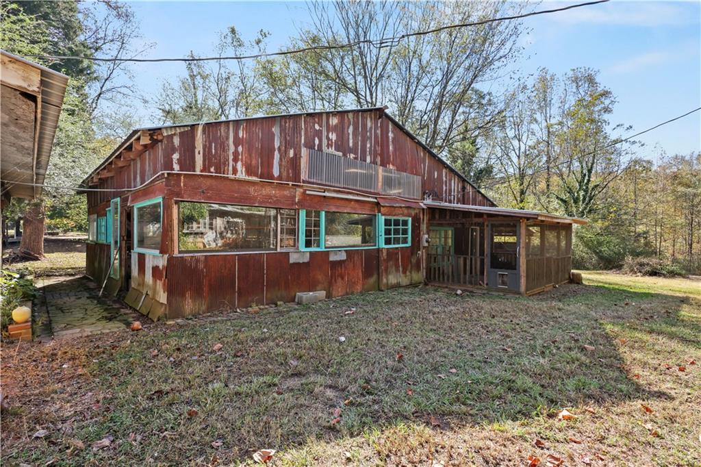 1212 Carson Graves Road