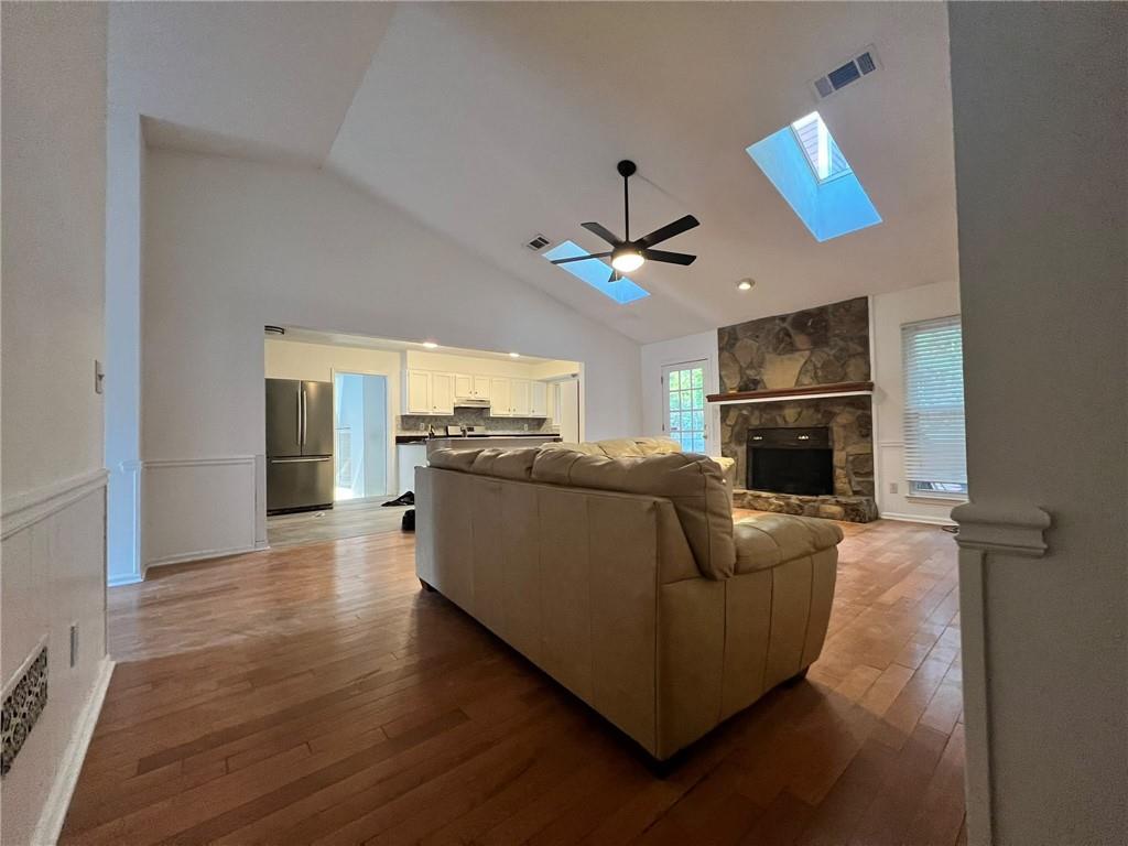 265 Barrington Drive E