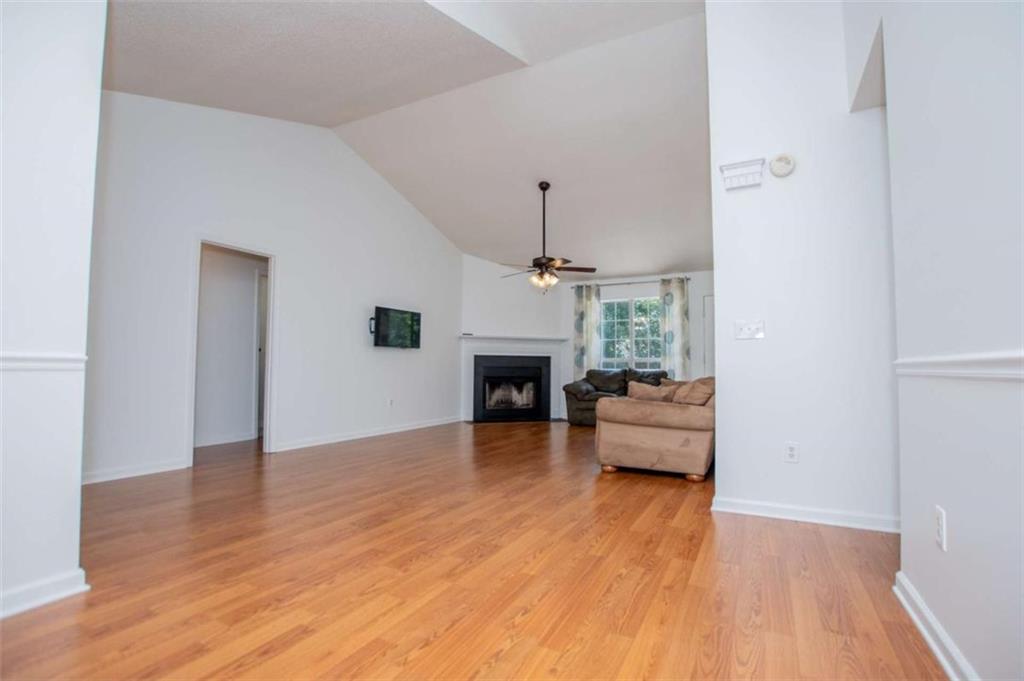 4233 Sturbridge Drive