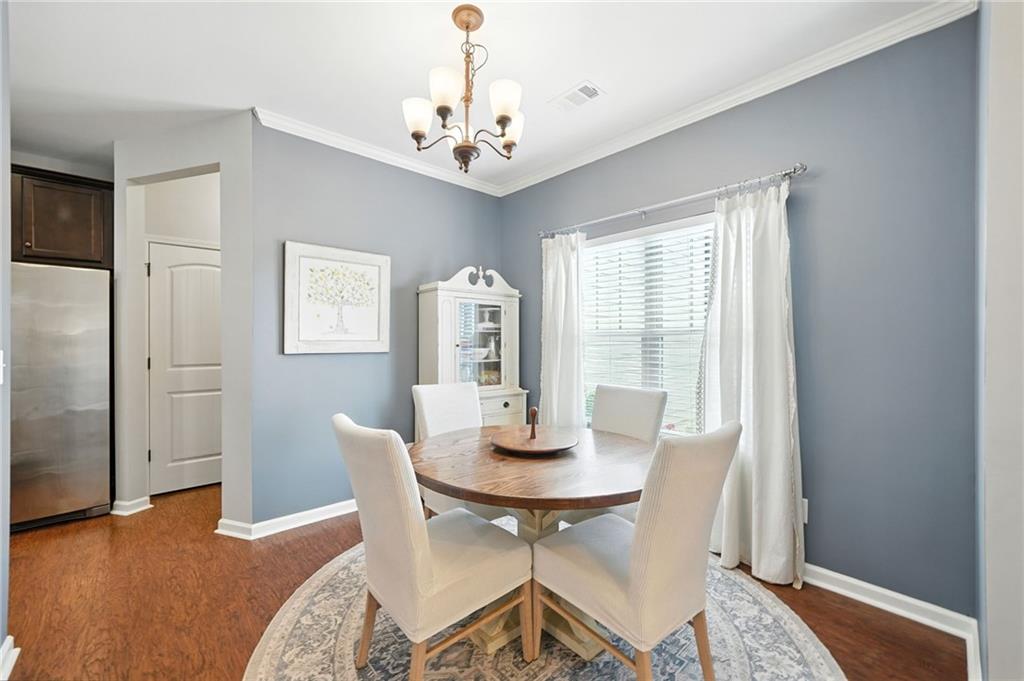 119 Kestrel Court E