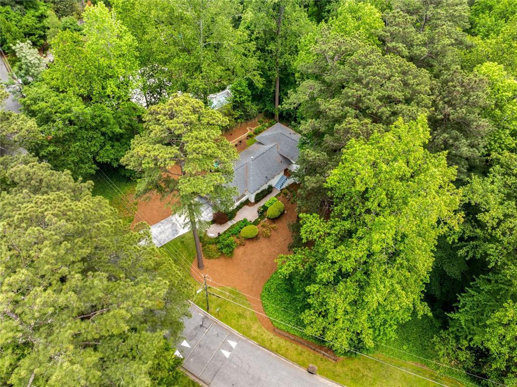 504 Kingswood Lane NW