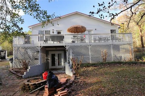 A home in Douglasville