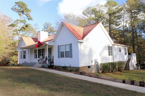 A home in Douglasville