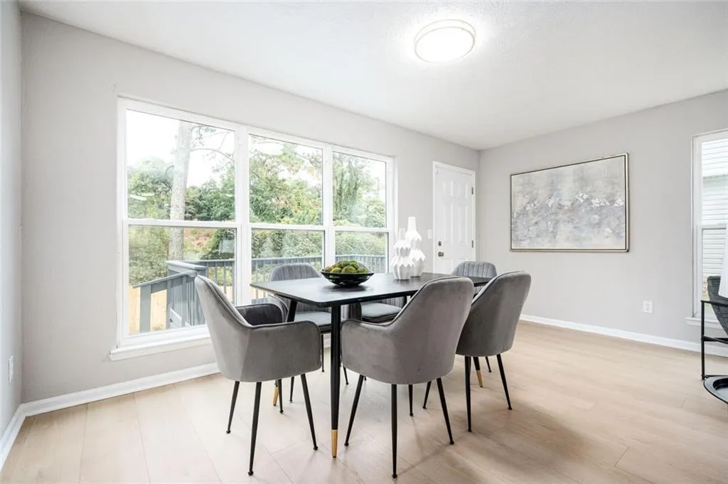 Decatur, Georgia 30035, United States, 4 Bedrooms Bedrooms, ,3 BathroomsBathrooms,Residential,Pending,236087