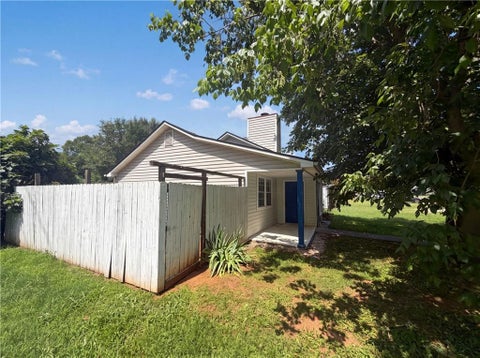 Townhouse For Sale - 2 Ember Way<br/> Cartersville, GA 30120