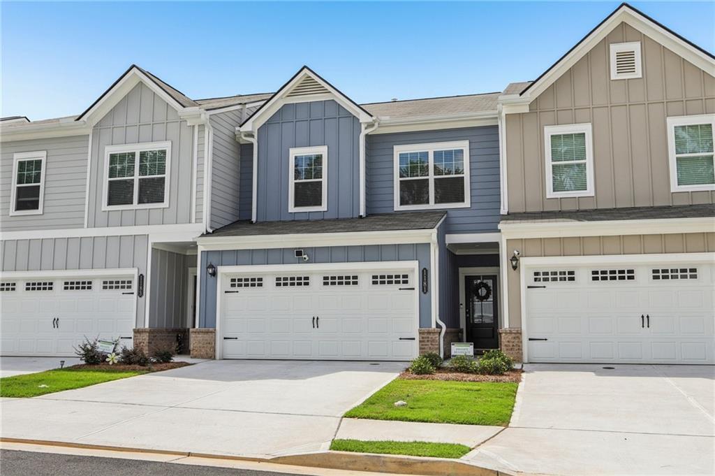 1181 Chastain Drive