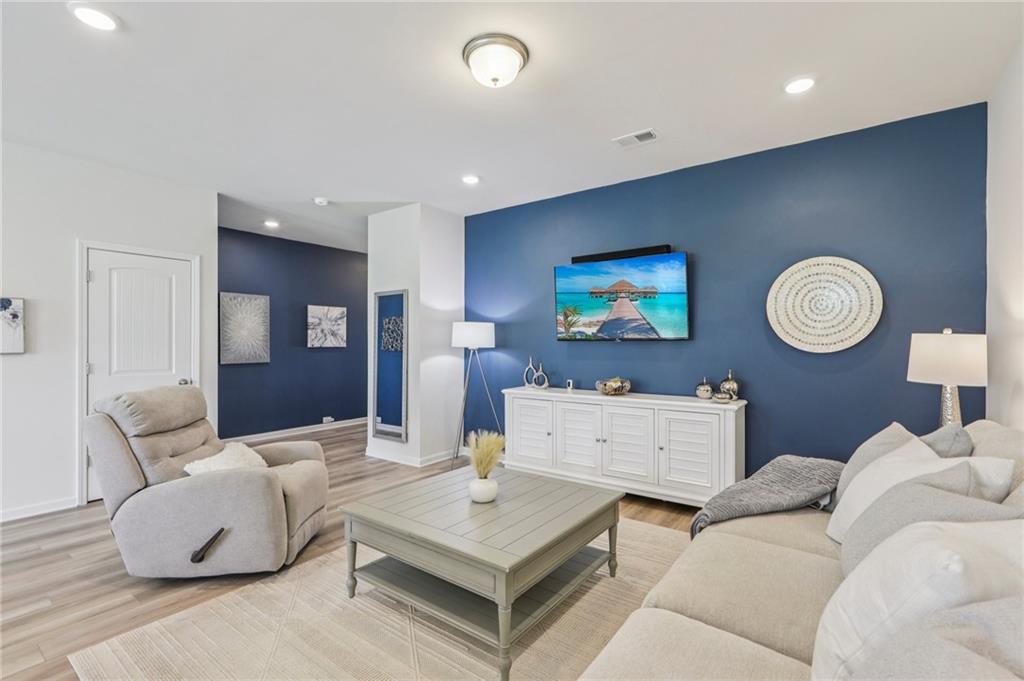 1181 Chastain Drive