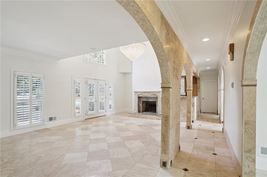 Atlanta Country Club - Residential