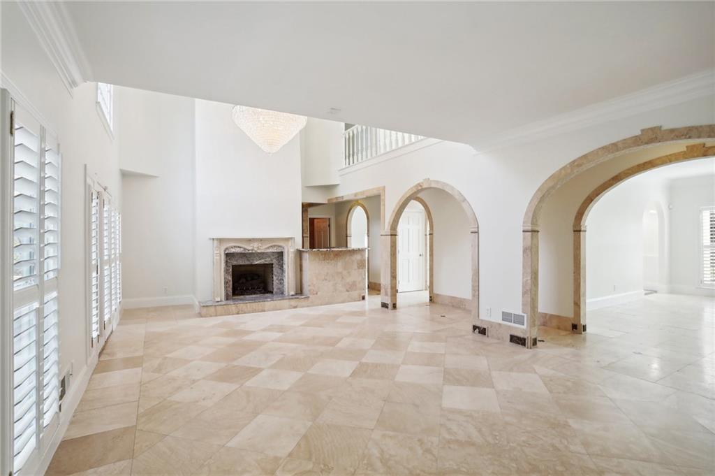 Atlanta Country Club - Residential