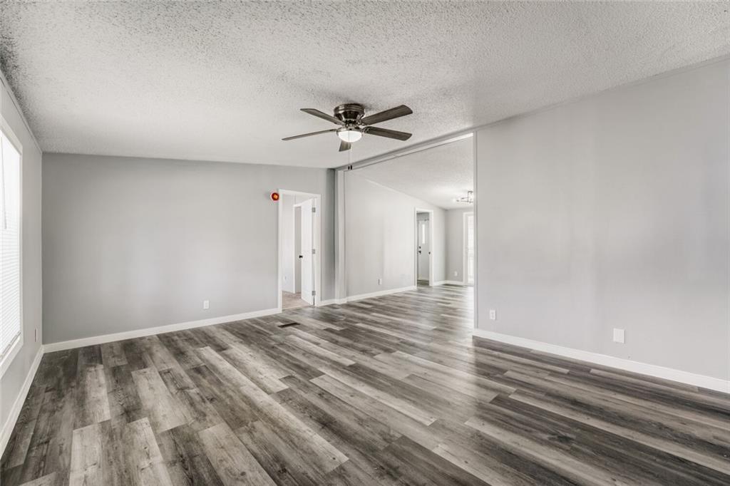 916 Bel Air Boulevard