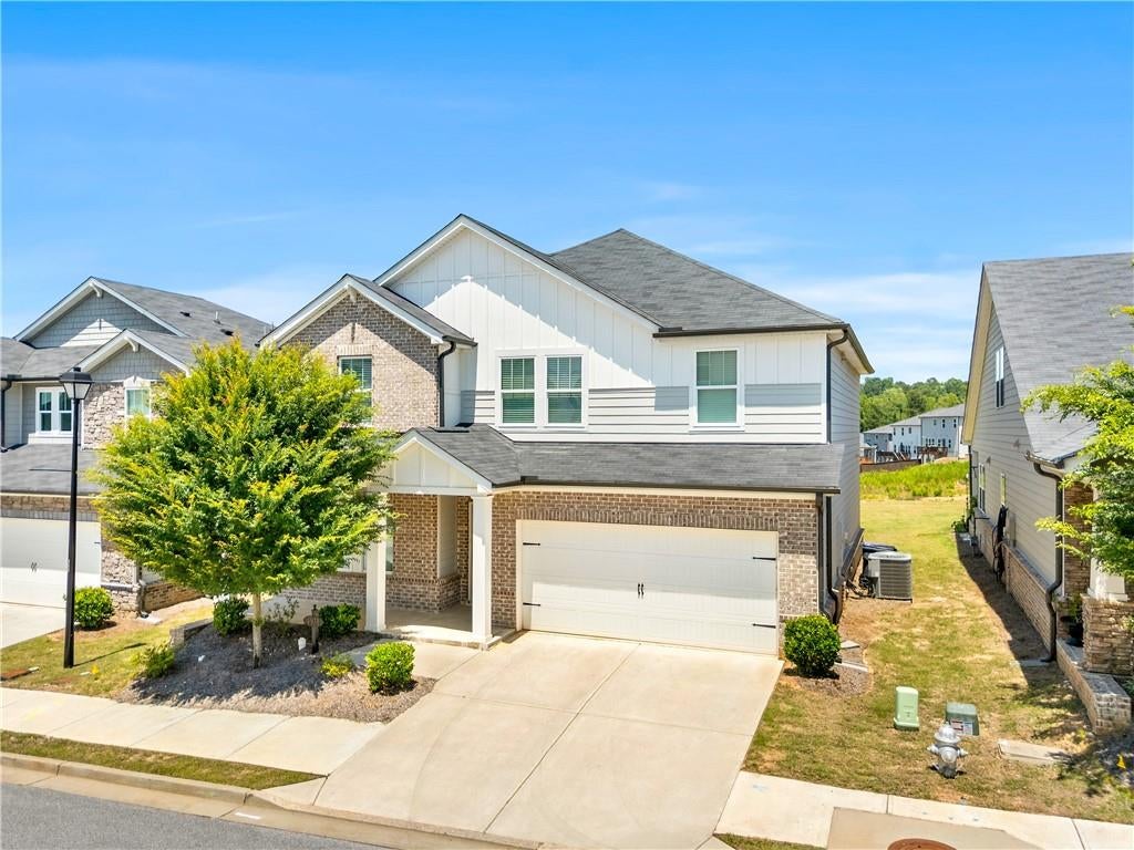 4931 Silver Canoe Way