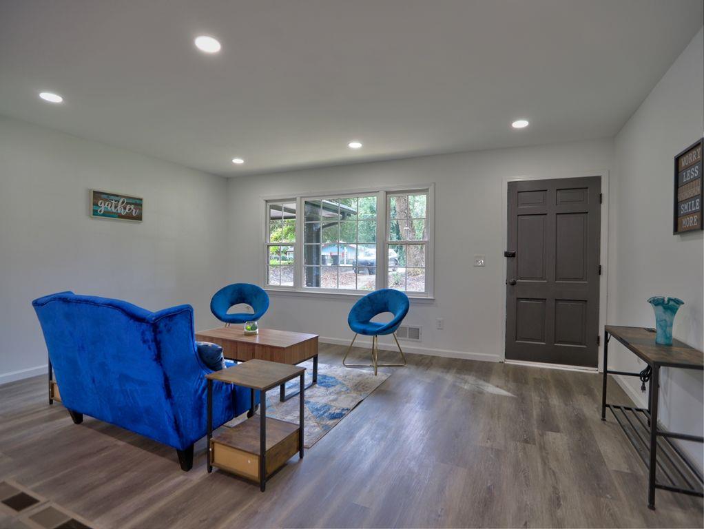 Harvest Manor - Residential