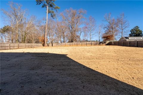 A home in Powder Springs