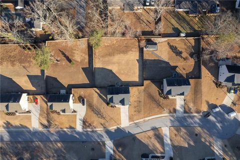 A home in Powder Springs