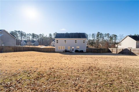 A home in Powder Springs