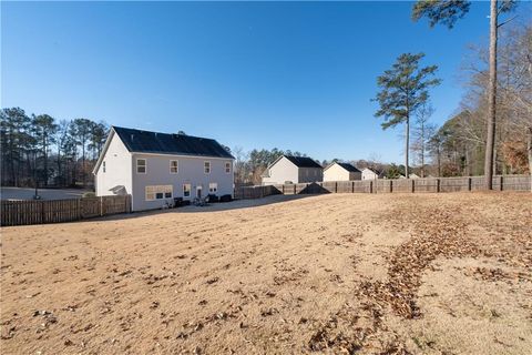 A home in Powder Springs