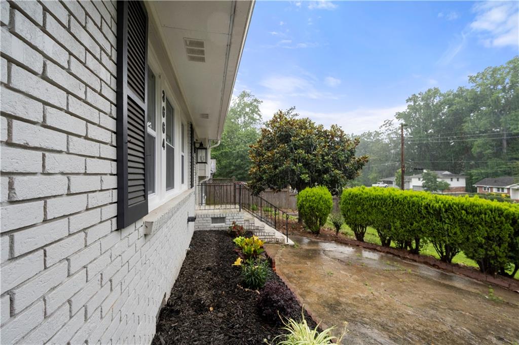 3664 Pin Oak Circle