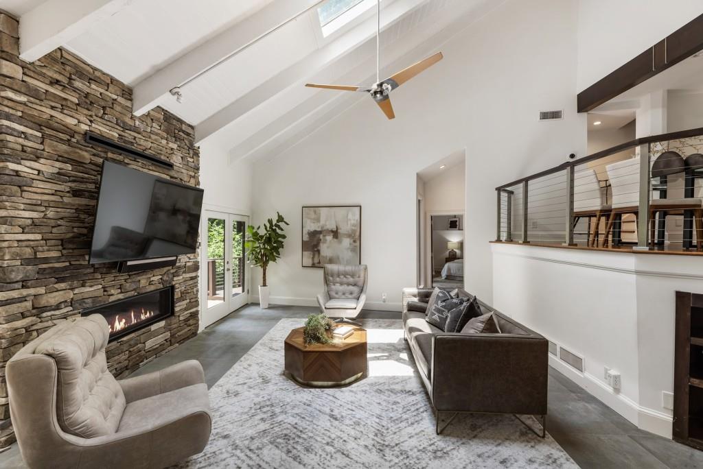 4171 Blackland Drive