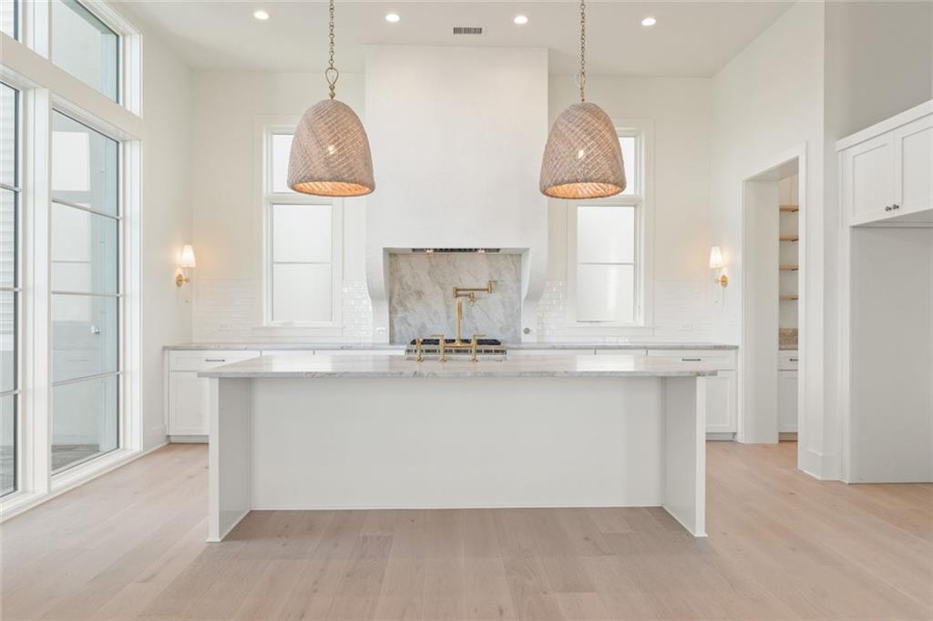 260 Guild Lane