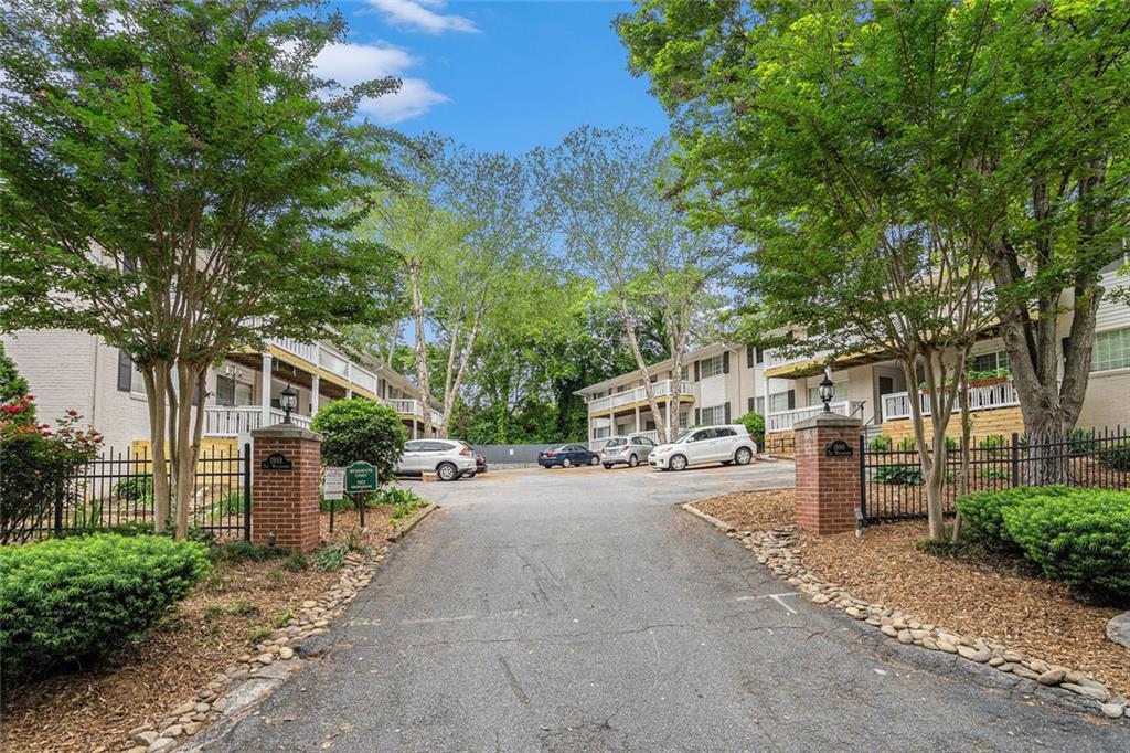 1990 Wellbourne Drive Northeast #7 Drive #7, Atlanta, Georgia image 13