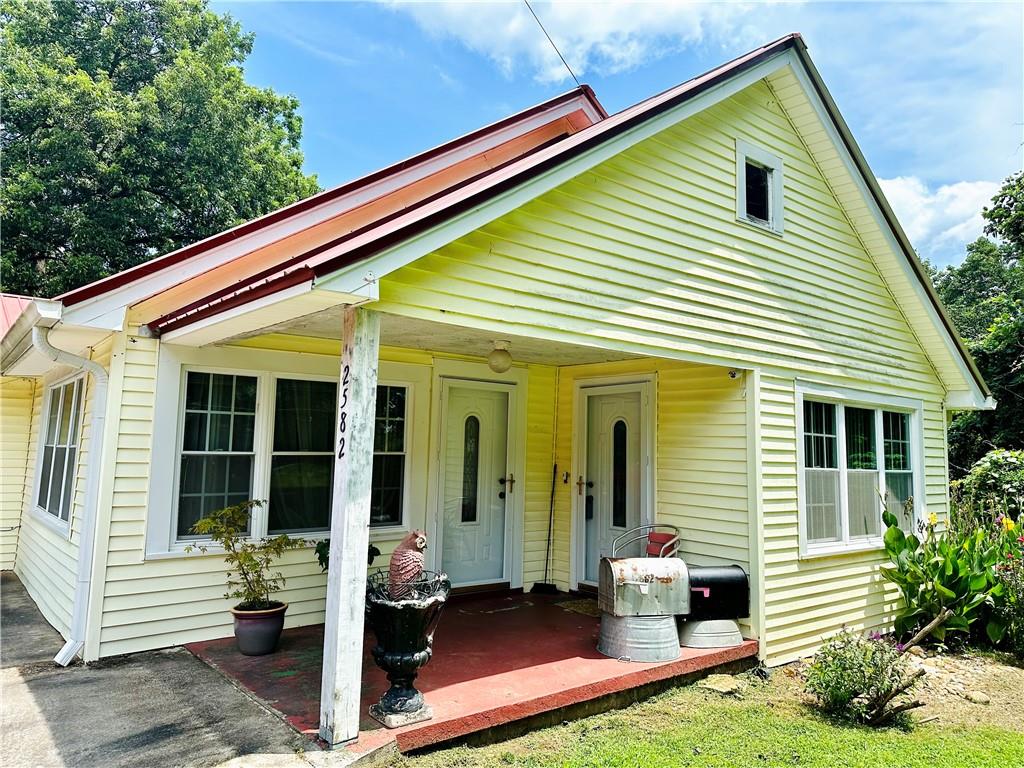 2582 White Sulphur Road