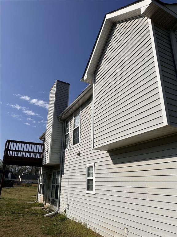 825 Stonehaven Road SW