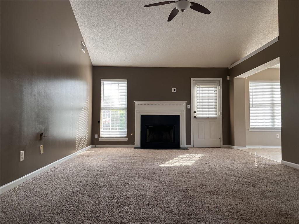 825 Stonehaven Road SW