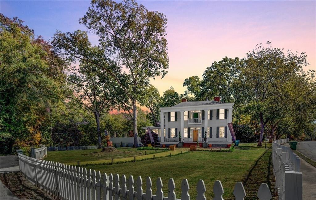Photo 1 of 64 — 421 E Greene Street, Monticello, GA 31064