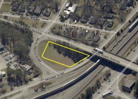 2418 Milledge Street East Point GA 30344
