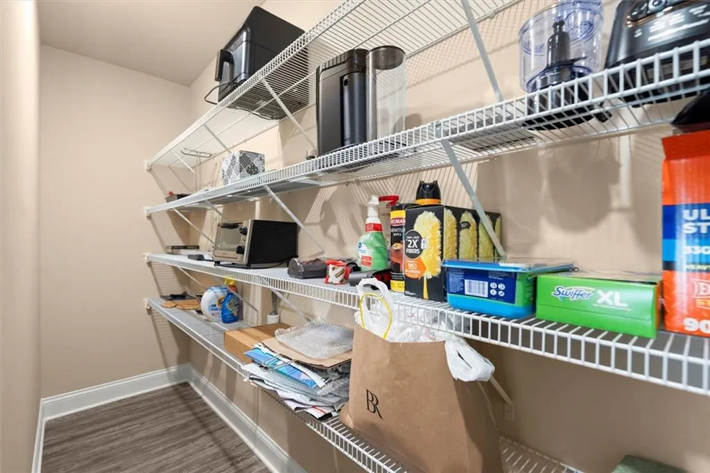 Waleska, Georgia 30183, United States, 4 Bedrooms Bedrooms, ,3 BathroomsBathrooms,Residential,Active,158114